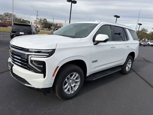 New 2026 Chevrolet Tahoe LT image 4