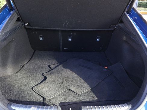 Used 2023 Kia Stinger GT2 image 19