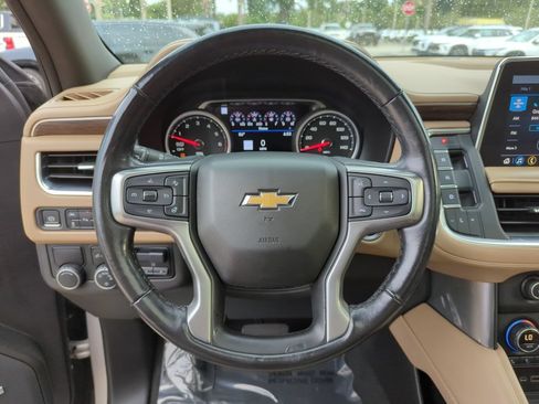 Used 2021 Chevrolet Tahoe Premier w/ Premium Package RWD image 10