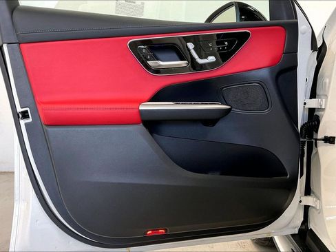 New 2026 Mercedes-Benz GLC 43 AMG 4MATIC image 10
