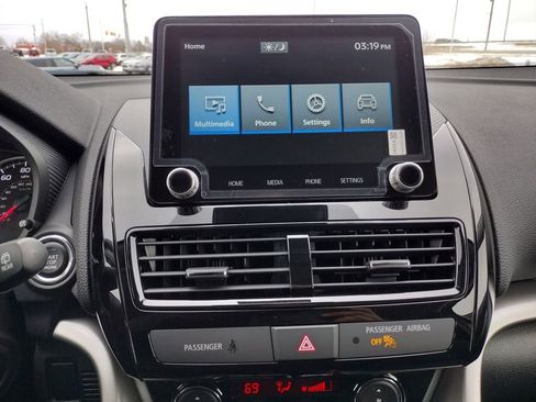 New 2026 Mitsubishi Eclipse Cross LE image 3