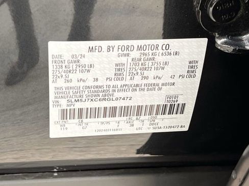 Used 2024 Lincoln Aviator Reserve w/ Equipment Group 201A image 33