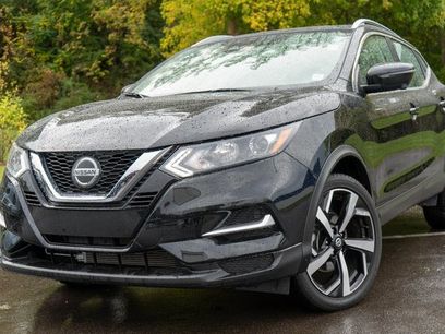 Used 2022 Nissan Rogue Sport SL