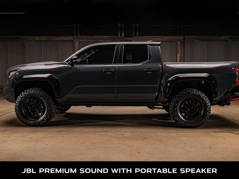 Used 2026 Toyota Tacoma TRD Pro AWD/4WD image 6