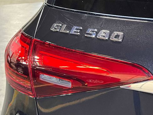 New 2025 Mercedes-Benz GLE 580 4MATIC image 13