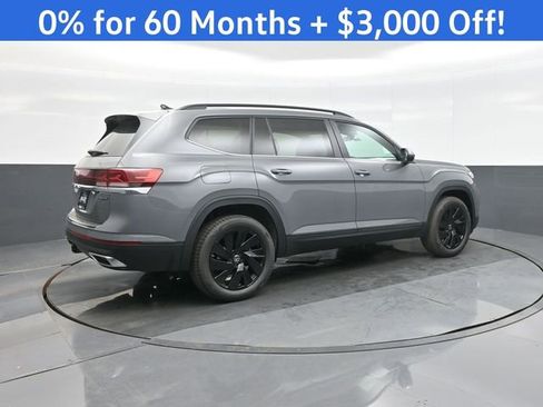 New 2026 Volkswagen Atlas SE image 4