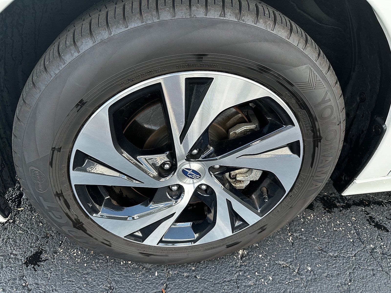 Certified 2024 Subaru Legacy Premium AWD/4WD image 9