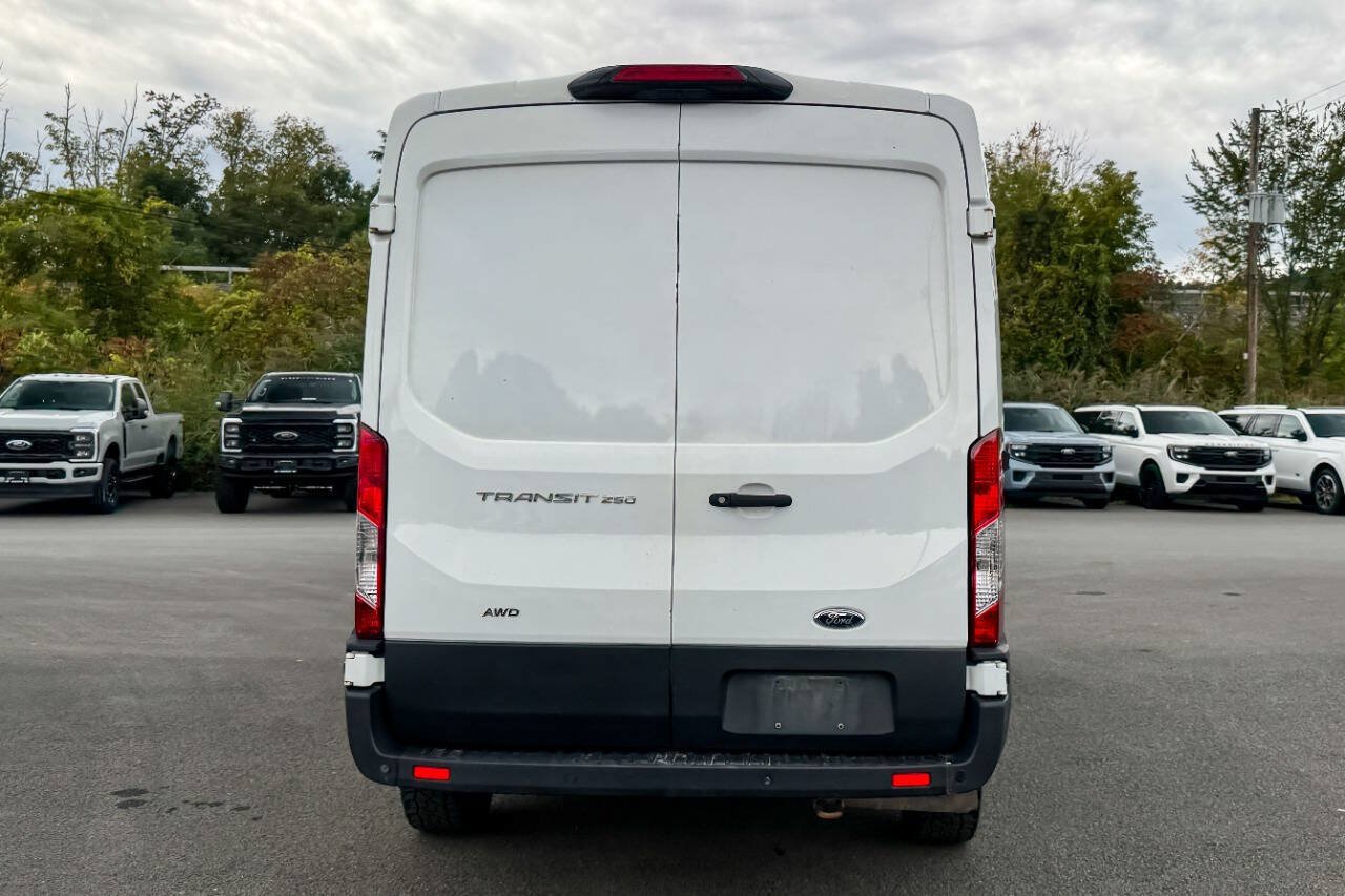 Used 2020 Ford Transit 250 Medium Roof AWD w/ Load Area Protection Package image 4