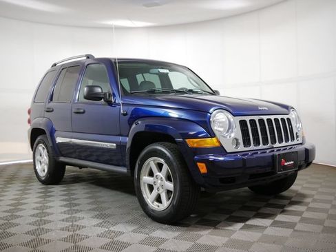Used 2007 Jeep Liberty Limited AWD/4WD image 1