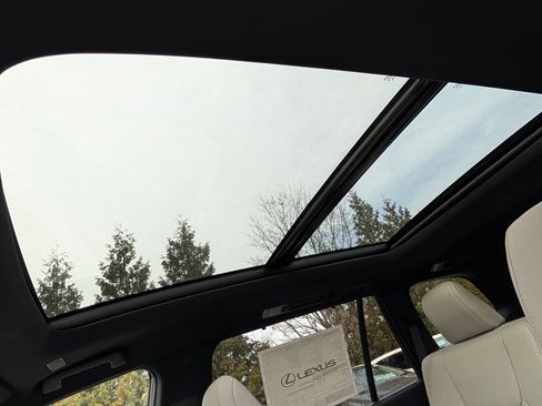 New 2026 Lexus TX 350 AWD image 17