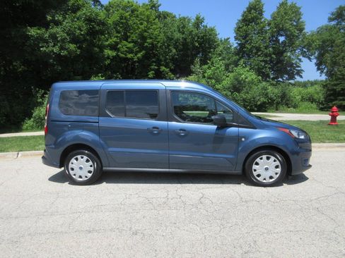 Used 2022 Ford Transit Connect XLT FWD image 7
