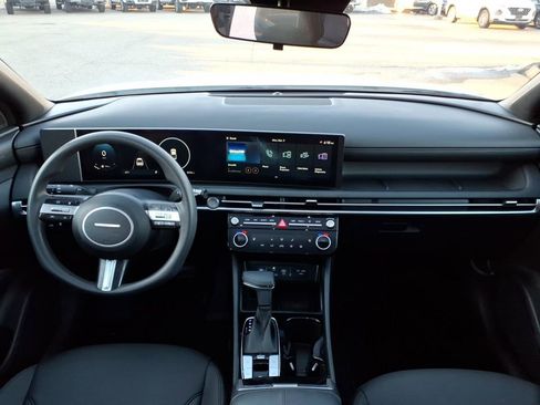 Used 2025 Hyundai Santa Cruz SEL image 13