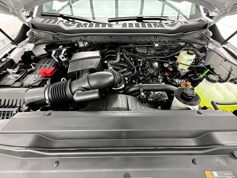 New 2026 Ford F350 XLT w/ FX4 Off-Road Package image 10