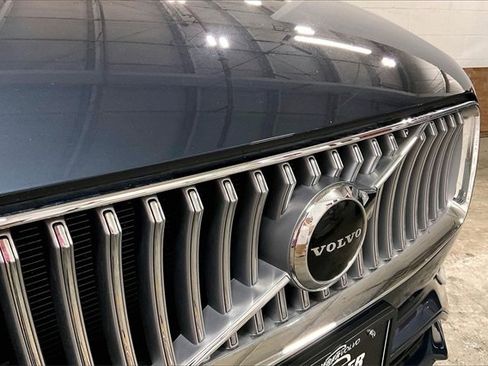 Certified 2022 Volvo XC90 T6 Inscription w/ Climate Package image 29