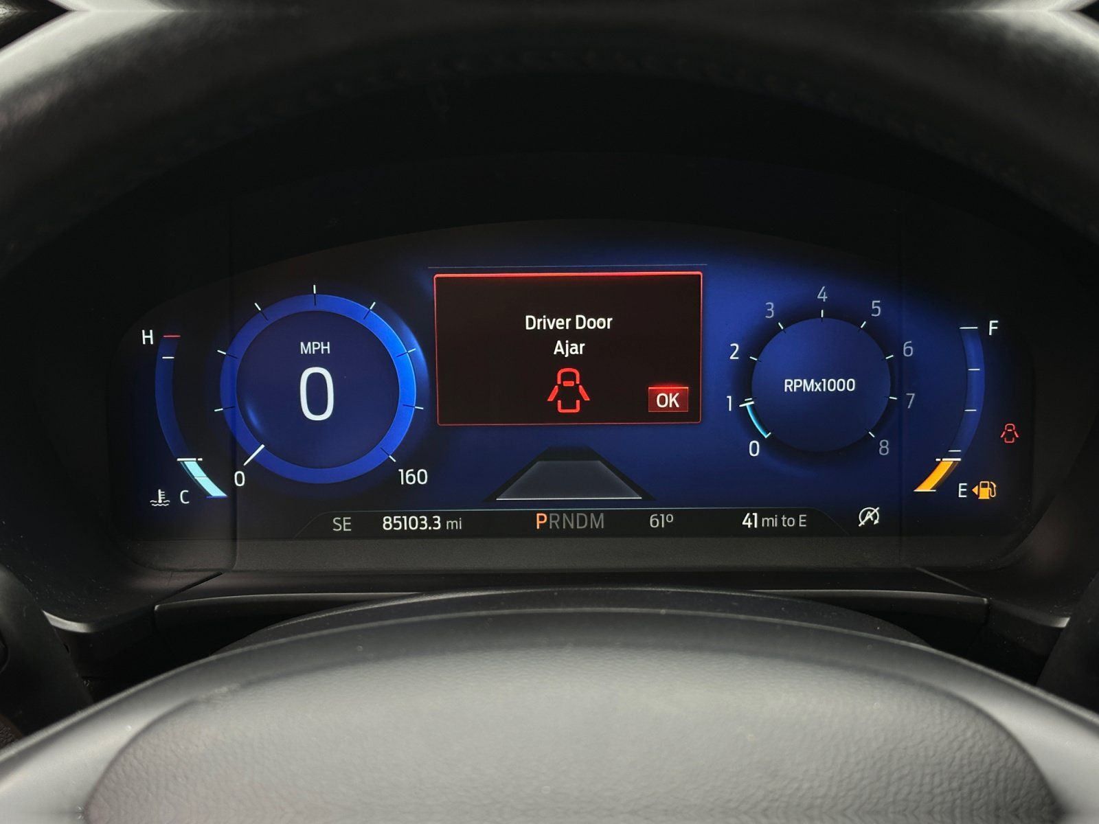 Used 2020 Ford Escape Titanium AWD/4WD image 17