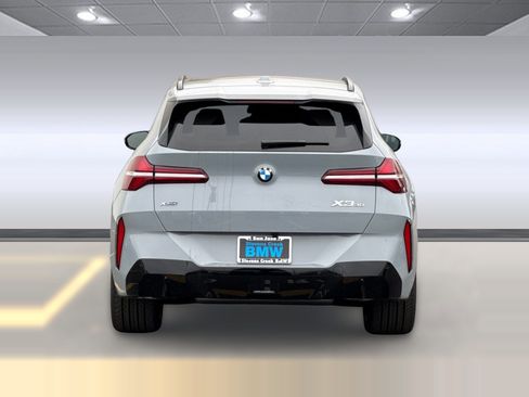 Used 2026 BMW X3 xDrive30i w/ M Sport Package AWD/4WD image 9