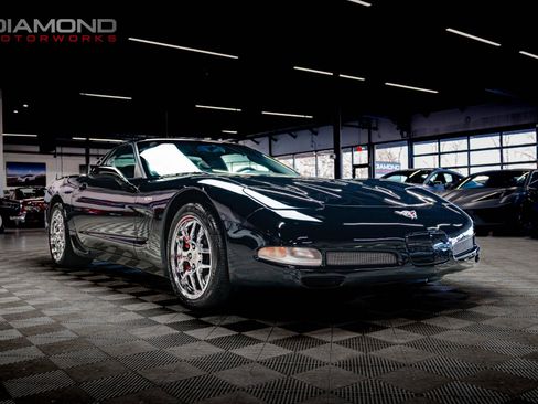 Used 2003 Chevrolet Corvette Z06 w/ Memory Package, 3 Drivers image 20