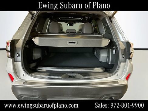 Used 2025 Subaru Forester Premium AWD/4WD image 29