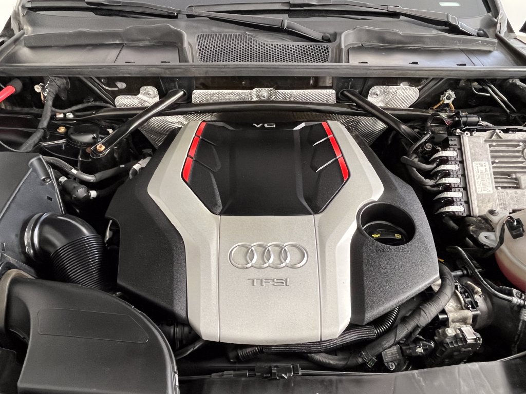 Used 2018 Audi SQ5 Prestige AWD/4WD image 13