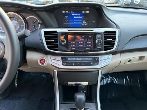 Used 2015 Honda Accord EX-L image 26