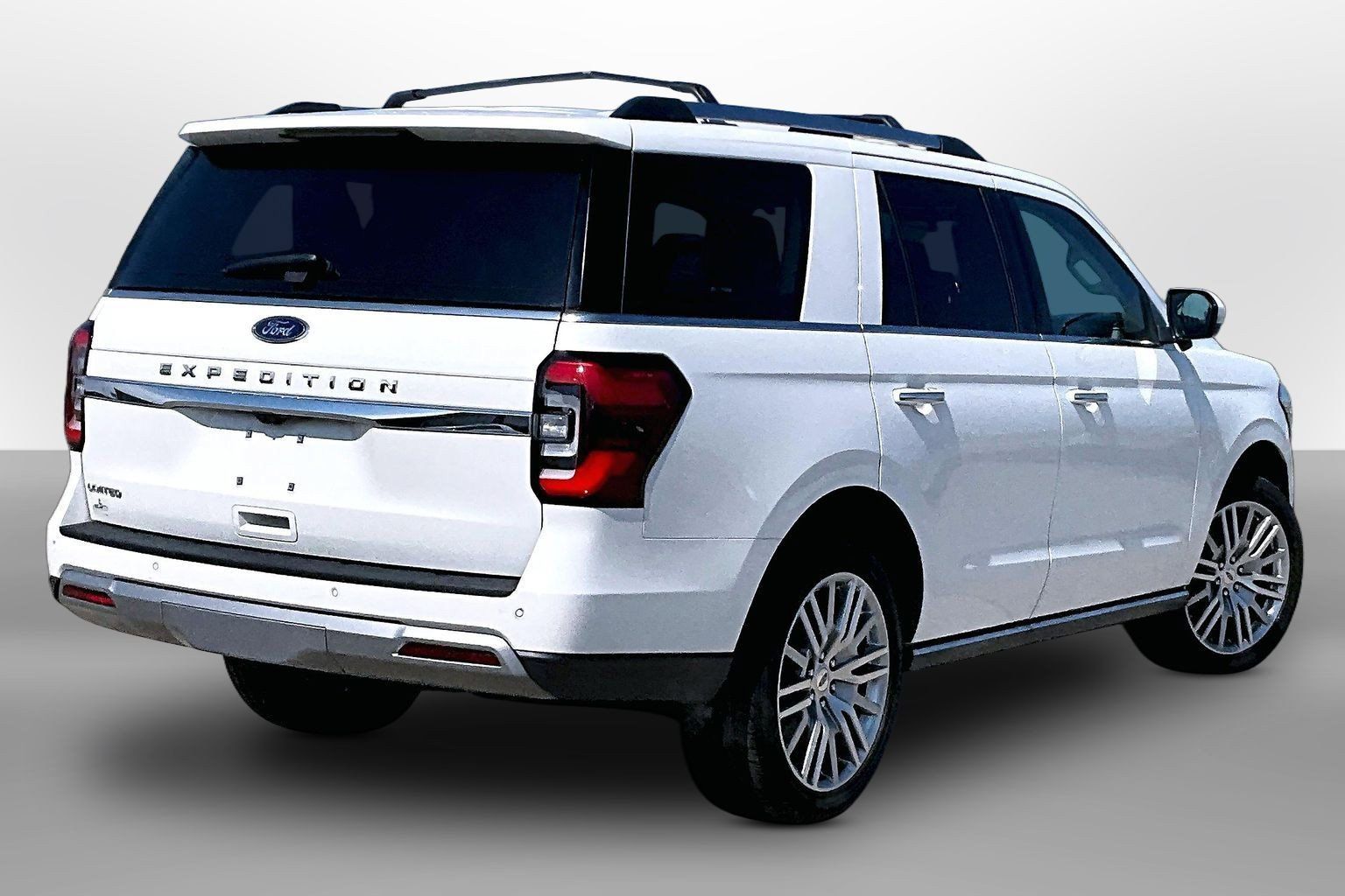 Used 2024 Ford Expedition Limited AWD/4WD image 11