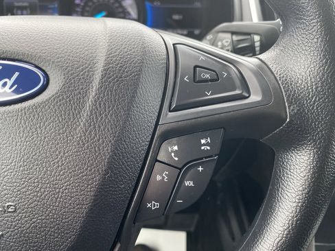 Used 2022 Ford Edge SE w/ Cargo Accessory Package image 26