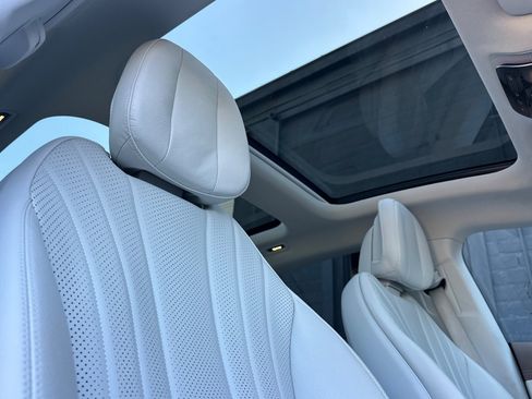 Used 2023 Mercedes-Benz EQE 350+ Sedan image 15