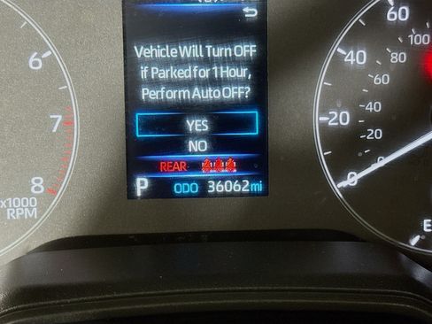 Used 2024 Toyota Corolla Cross LE image 16