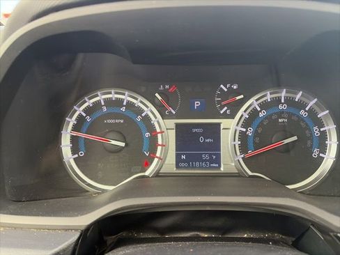 Used 2019 Toyota 4Runner Limited image 21