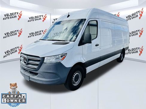 Used 2022 Mercedes-Benz Sprinter 2500 image 7