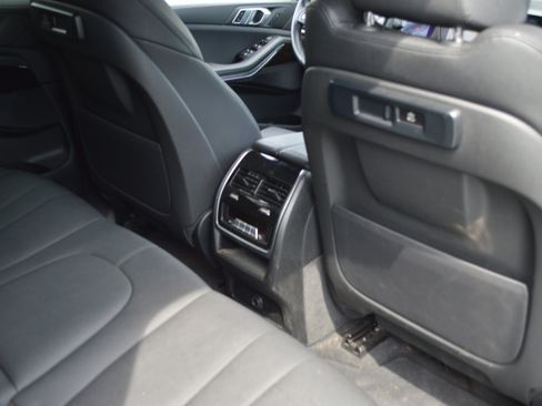 Used 2021 BMW X5 xDrive40i w/ Convenience Package AWD/4WD image 32