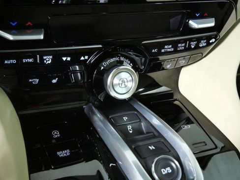 Used 2024 Acura MDX SH-AWD w/ Technology Package image 21