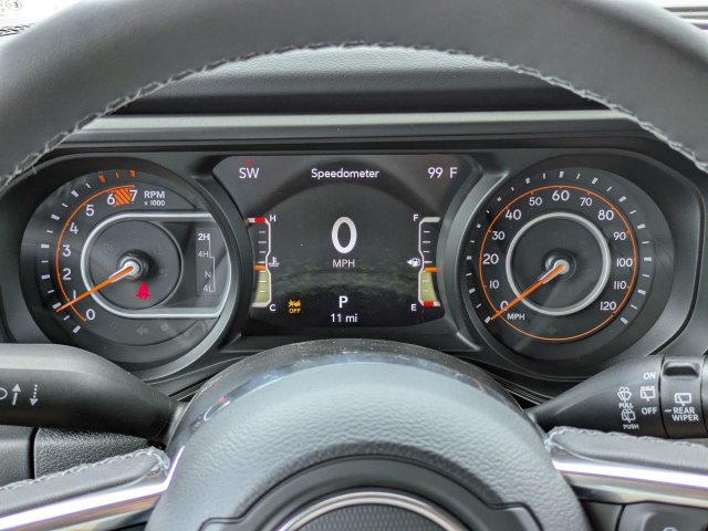 New 2026 Jeep Wrangler Unlimited Sahara AWD/4WD image 28