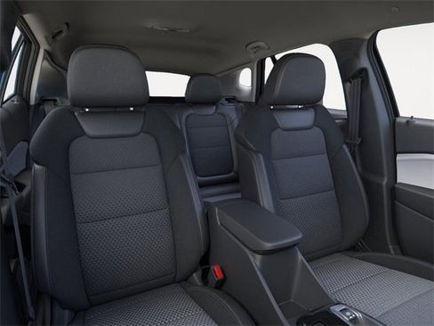 New 2026 Chevrolet Trax LT w/ Driver Confidence Package image 16