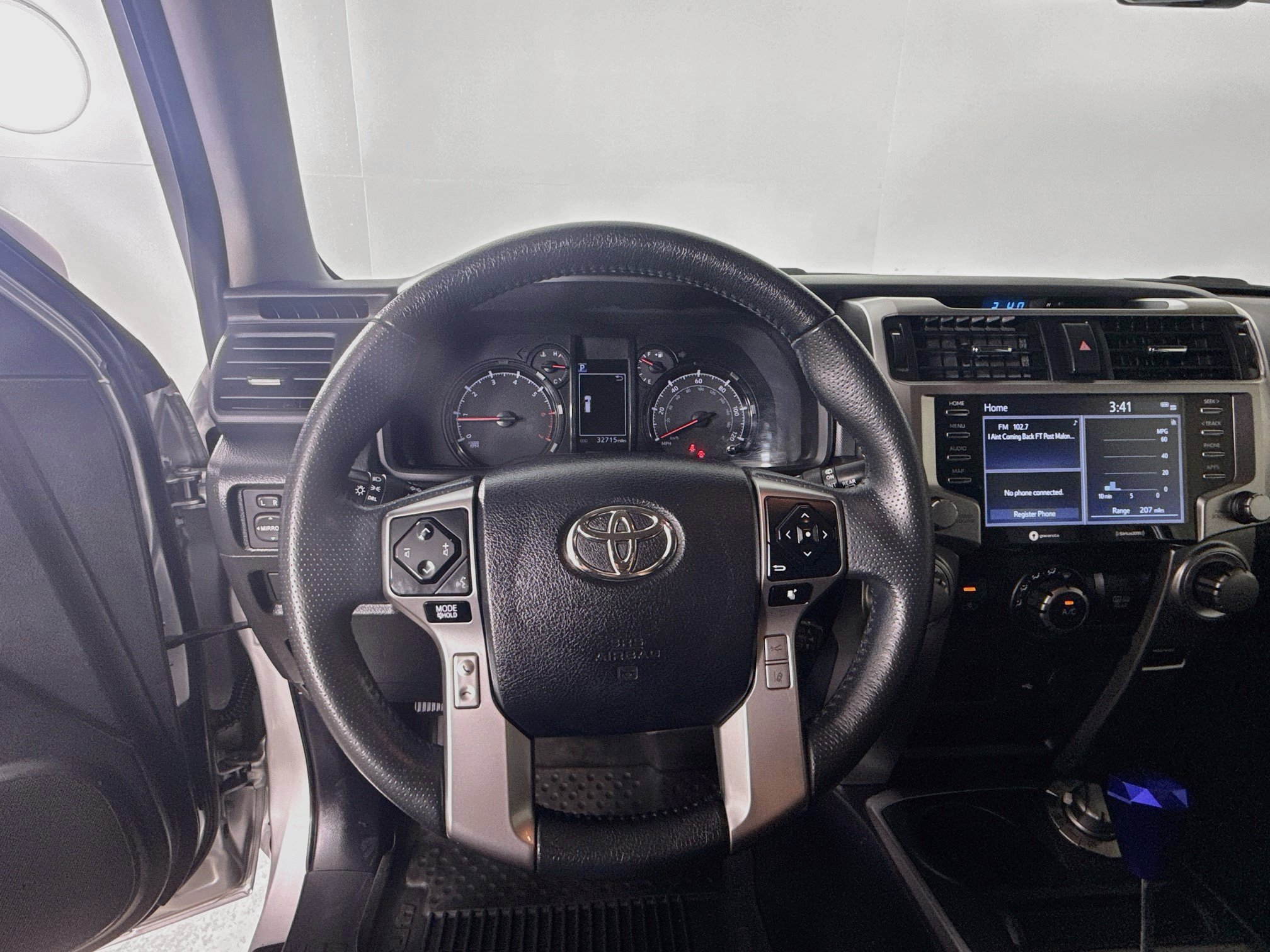 Certified 2022 Toyota 4Runner SR5 AWD/4WD image 13