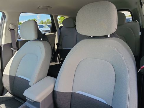New 2027 Kia Seltos S FWD image 21