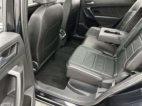 Used 2023 Volkswagen Tiguan SEL R-Line image 24