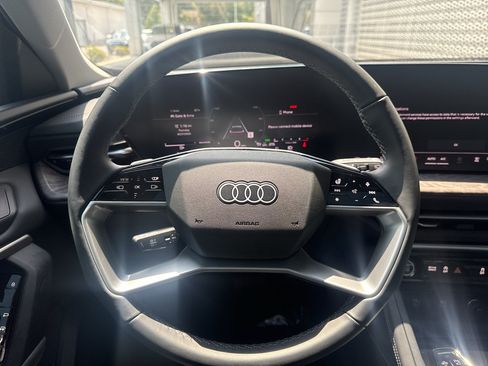 Used 2025 Audi Q5 Premium Plus AWD/4WD image 16