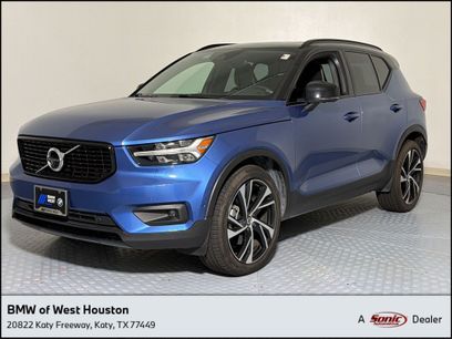 Used 2020 Volvo XC40 T5 R-Design
