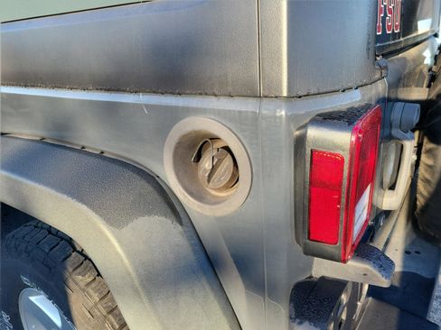 Used 2017 Jeep Wrangler Unlimited Sport w/ Quick Order Package 24S image 8