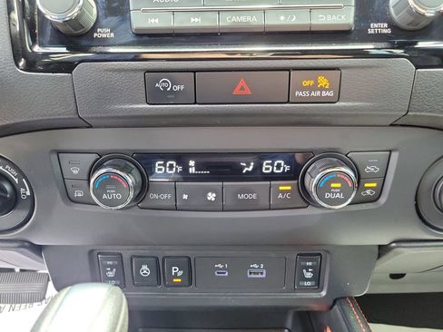 Used 2024 Nissan Frontier PRO-4X w/ Pro Premium Package AWD/4WD image 27
