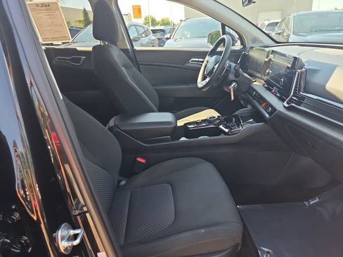 Certified 2023 Kia Sportage LX AWD/4WD image 16