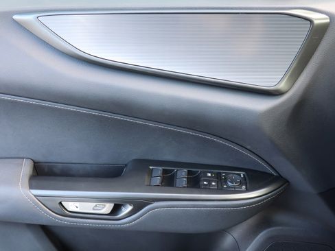 Used 2022 Lexus NX 350 F Sport image 12