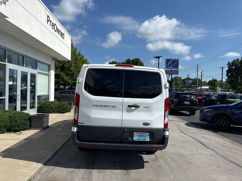 Used 2021 Ford Transit 350 XLT RWD image 5