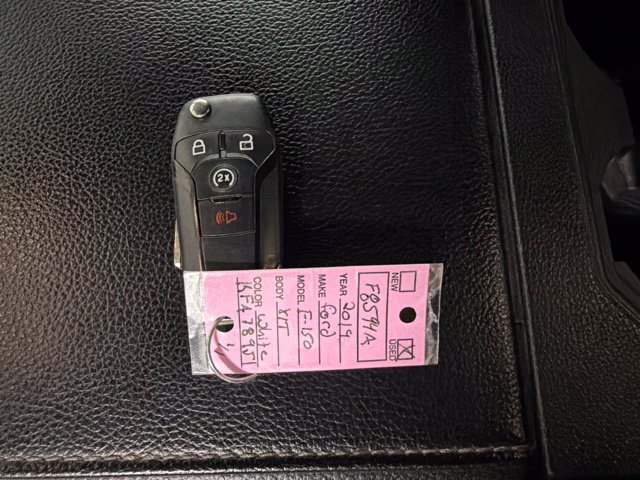 Used 2019 Ford F150 XLT w/ Equipment Group 302A Luxury AWD/4WD image 32