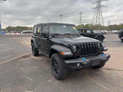 Used 2023 Jeep Wrangler Unlimited w/ Sun & Screen Package