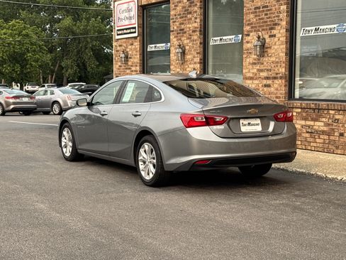 Used 2024 Chevrolet Malibu LT FWD image 3