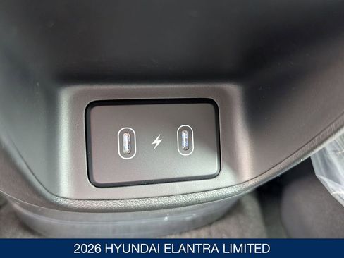 New 2026 Hyundai Elantra Limited image 17