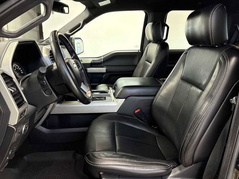 Used 2020 Ford F150 Lariat w/ Equipment Group 502A Luxury image 13