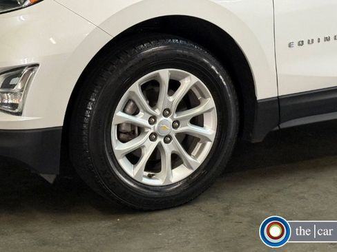 Used 2018 Chevrolet Equinox LT image 7